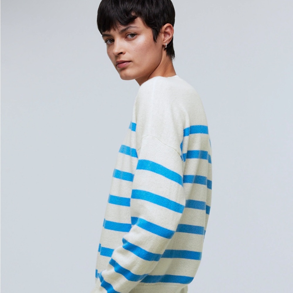 Madewell (Re)sponsible Cashmere Oversized Crewneck Sweater - Picture 3 of 11